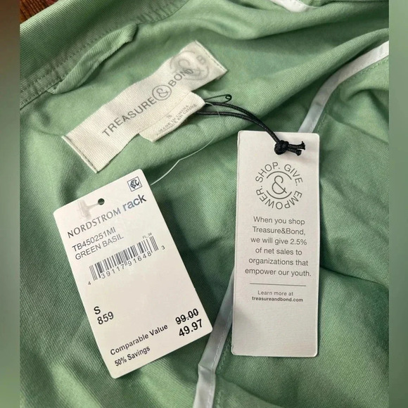 Cute Lightweight Spring Jacket in Green Size Small - Picture 4 of 4